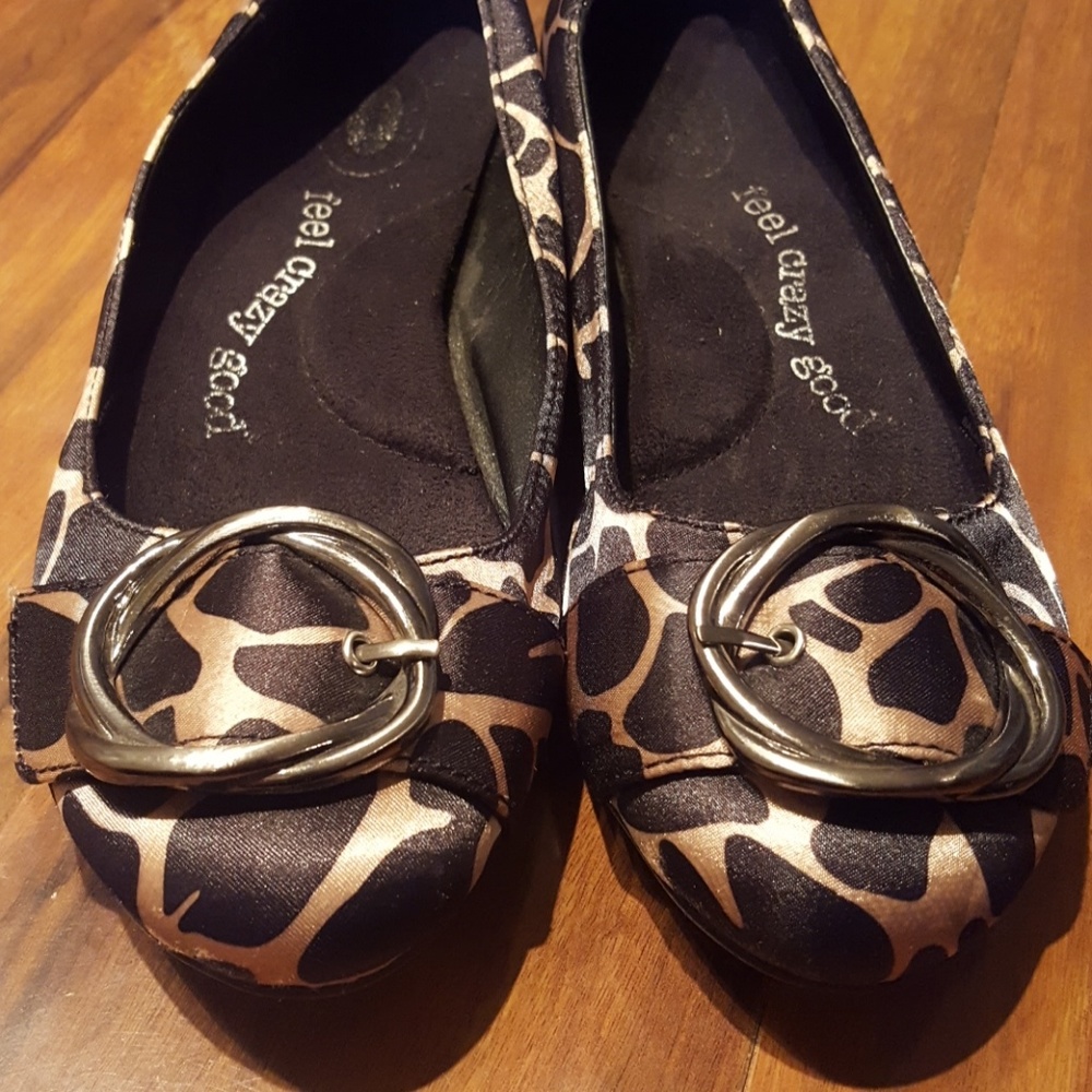 Leopard flats